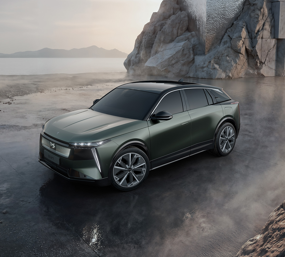 DS Automobiles N°7